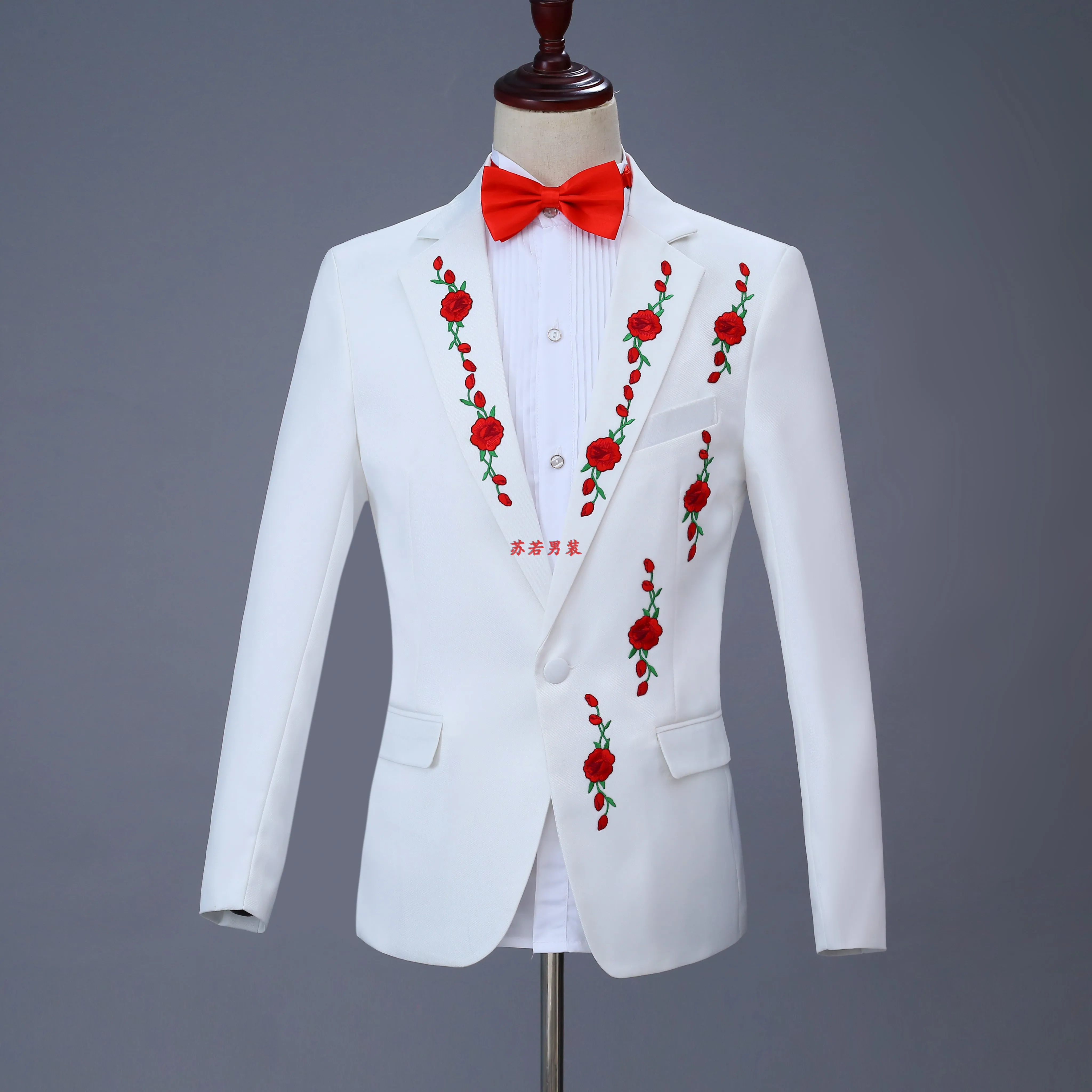 

Men's fashion stage costume two-piece suit Korean version of the new printed men's white suit sets singer costumes