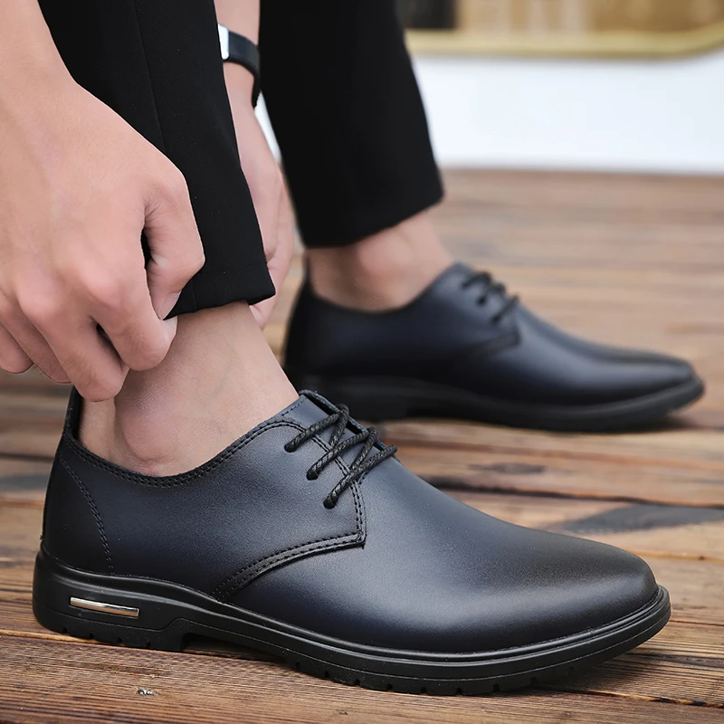

Men's Leather Casual Shoes Sneakers Men Casual Shoes Man Fashion Shoe 2020 New Breathable Mens Hot Sale Zapatos Hombre
