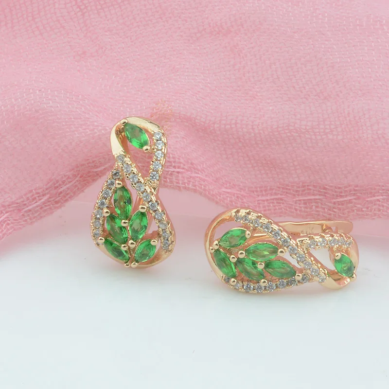 Женские серьги подвески с разноцветными зелеными фиолетовыми камнями 2