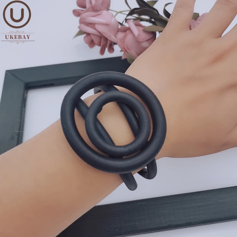 UKEBAY новые круглые резиновые ювелирные браслеты для женщин Очаровательные