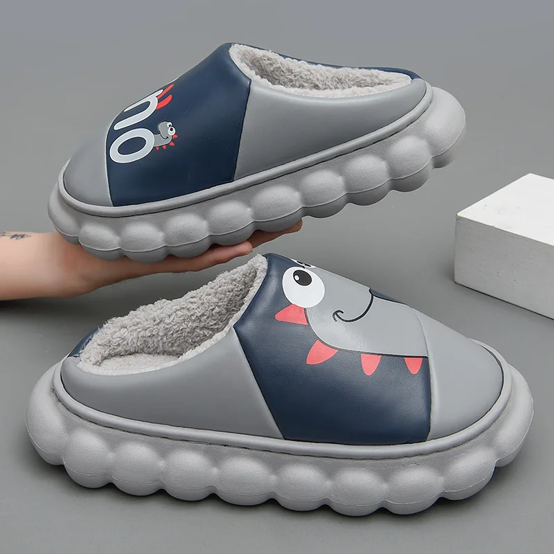 

2021 Fashion Cute Cartoon Leather Women Waterproof Slippers Winter Furry Warm Unisex Couples Home Platform Shoes Mens Slides