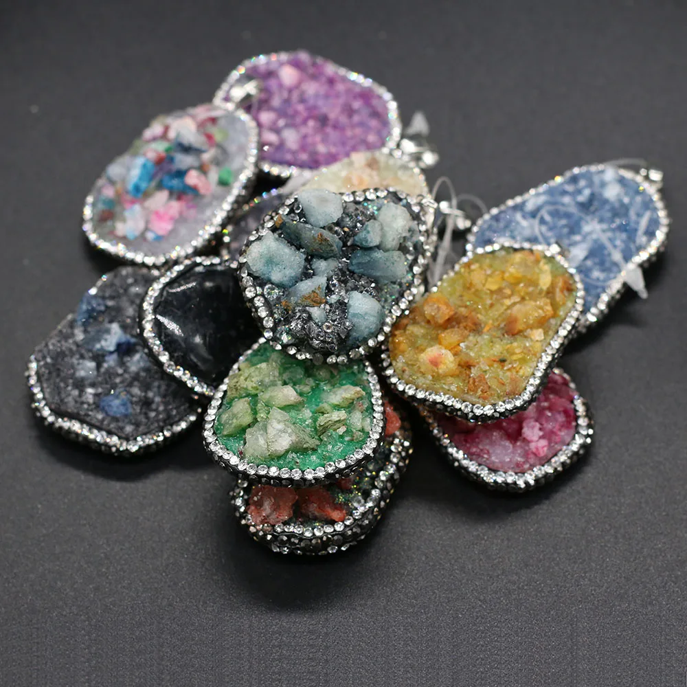 

Natural Druzy Agates Diamon-Studded Pendants Charms Irregular Stone Pendants for Jewelry Making DIY Necklace Size 30x50-35x55mm