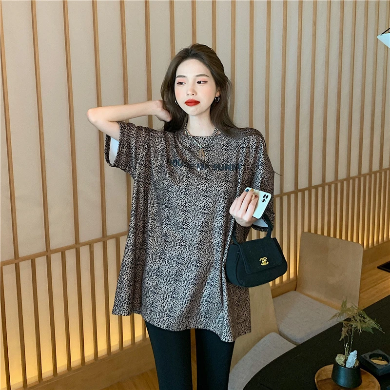

Fashion all-match letter printing western retro leopard print brushed short-sleeved bottoming shirt top