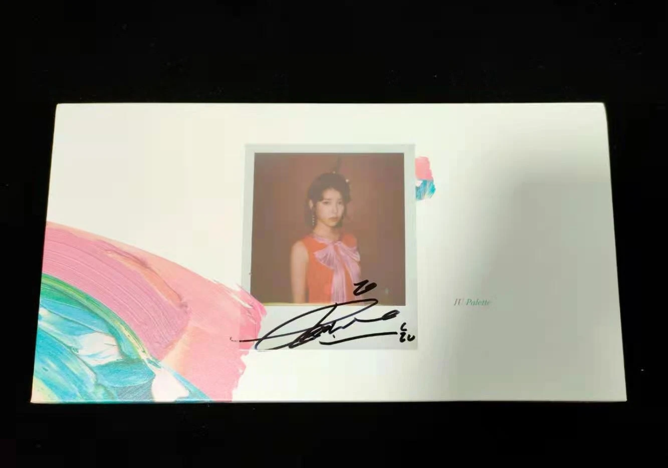 IU Lee Ji Eun Autographed signed 2017 4th Album Palette CD+photobook+signed photo K-POP 052017 | Дом и сад