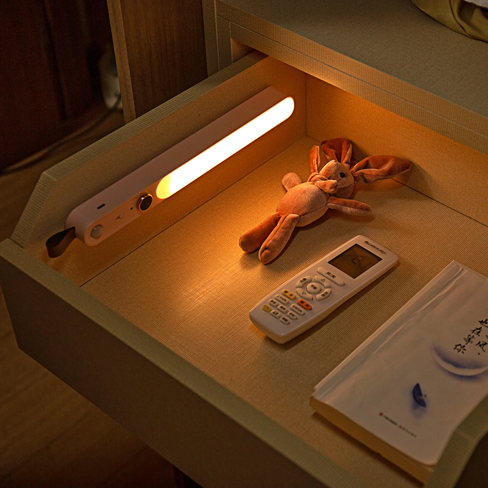 axx cabinet light led motion sensor light usb rechargeable night light suitable for room kitchen bedroom wardrobe outdoor light free global shipping