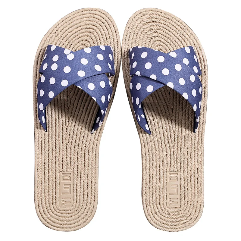 2021summer blue fashion outer wear polka dot sandals woven designer indoor flat bottom vacation seaside kawaii beach shoes woman