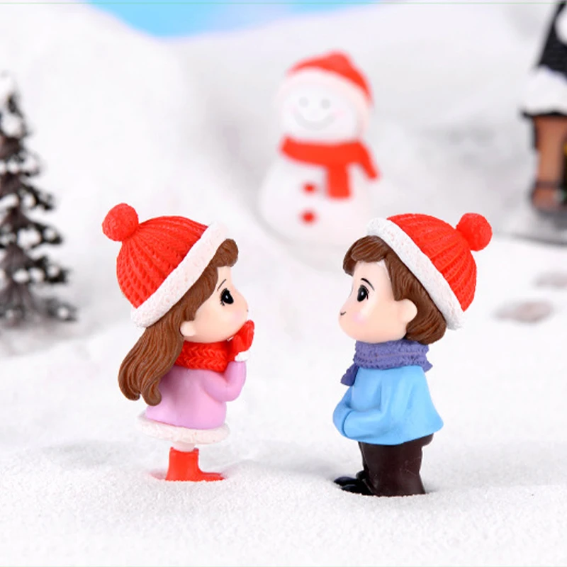 

3 Pcs/Set Of Christmas Lovers Snowman Plastic Ornaments for Home Desk Miniature Decoration DIY Accessory Holiday Birthday Gift