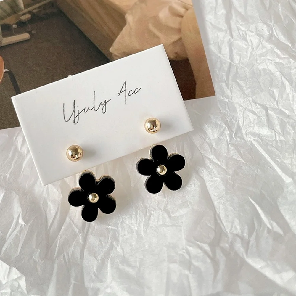 

Black Little Flower Hanging Earrings for Women 2021 Trend Korean Fashion Piercing Accessories Acrylic Elegant Jewelry Charm Gift