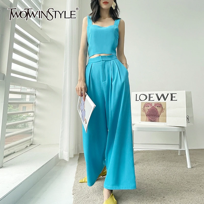 

Женский плиссированный комплект из двух предметов TWOTWINSTYLE, топ без рукавов с квадратным воротником и высокой талией, свободные широкие брюк...