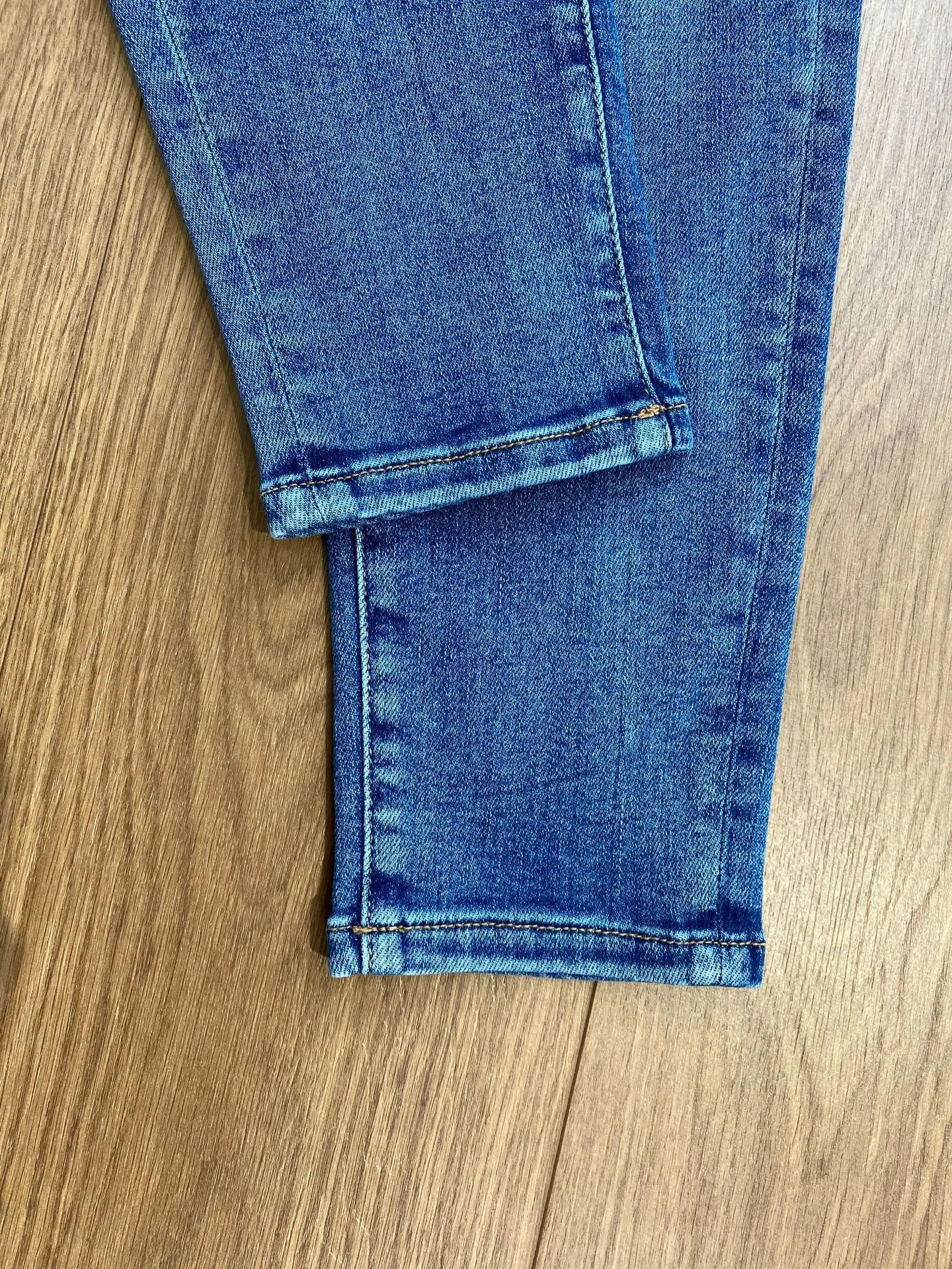 

Pants Women Jeans Super Soft Yarn Denim Pants 2021 Fall New High Waist Slim and Thin Dark Women's Jeans