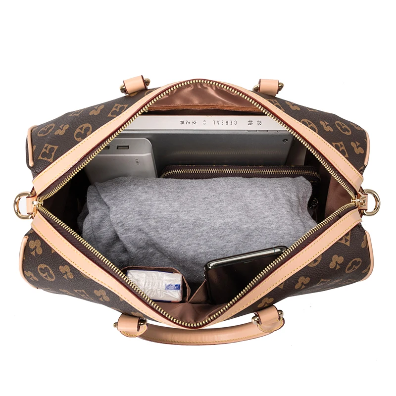 

2020 new tide leather handbag fashion handbag Messenger bag Joker shoulder clutch bag women