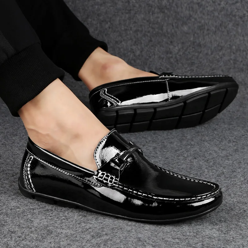 

Men Casual loafers Genuine Leather Driving Shoes Slip On moccasins Zapatos de Hombre Leisure Breathable Footwear Male Shoes