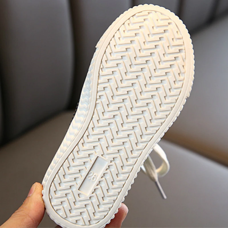 Детская обувь для больших девочек летняя сетчатая на небольшом каблуке с