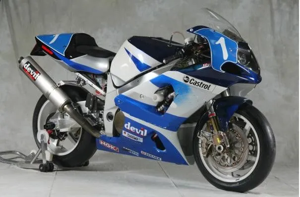 Suzuki GSXR 1000 k1
