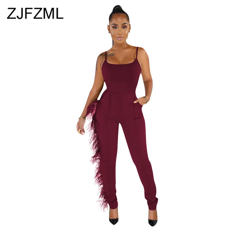 Женский комбинезон на бретелях спагетти с открытой спиной и боковыми