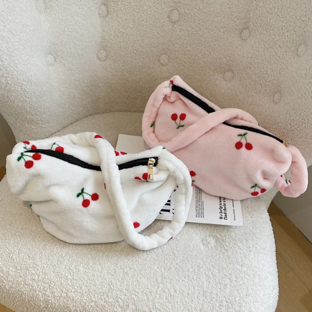 

Модная пушистая плюшевая женская сумка с меховым узором в виде вишни, Женская осенне-зимняя повседневная пушистая сумка на молнии с верхней...