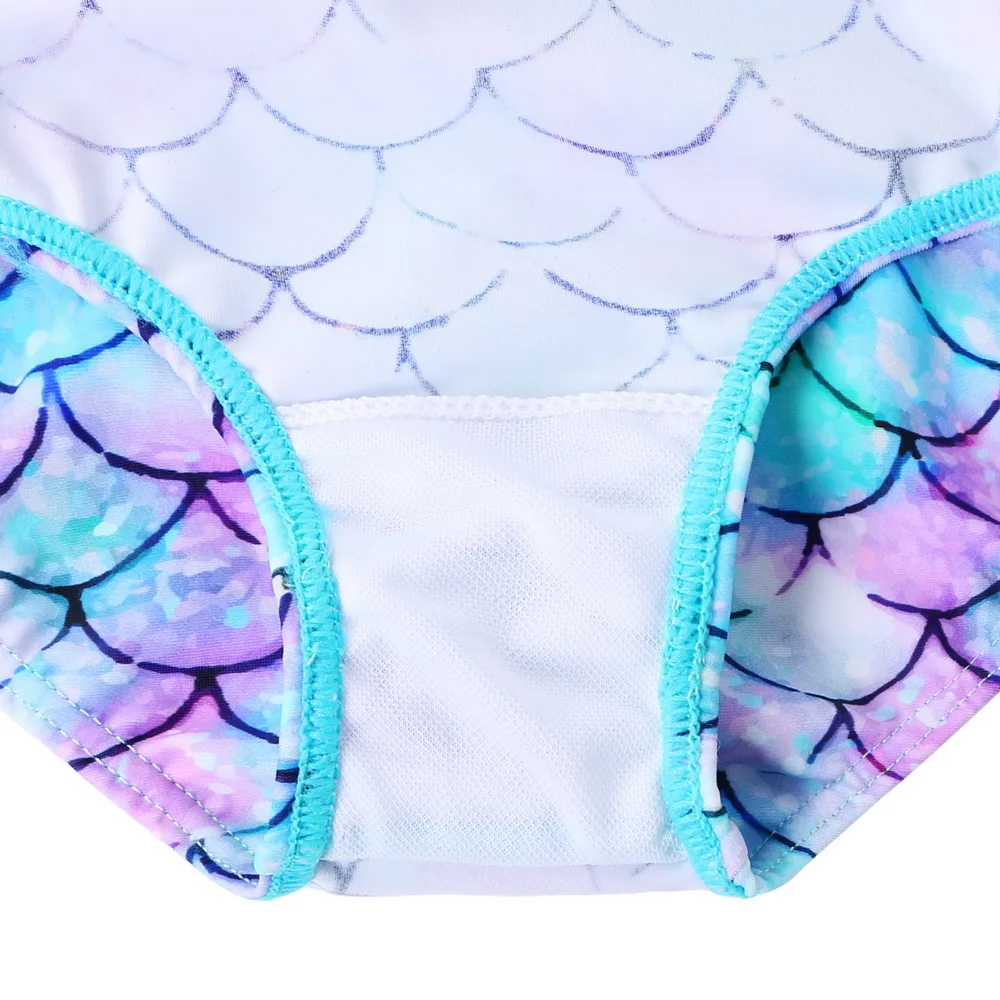 BAOHULU Long Sleeve Girls' Swimsuit Kids One Piece Sparkly Scales Bathing Suits Girl Children's Swimwear UV50+ Rash guards Teens