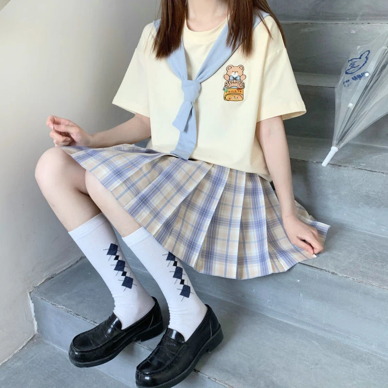 

Embroidery Sweet Middle Student School Uniform Japanese Woman 2021 New Summer Loose T-shirt + Plaid Pleated Skirt Two-piece Suit