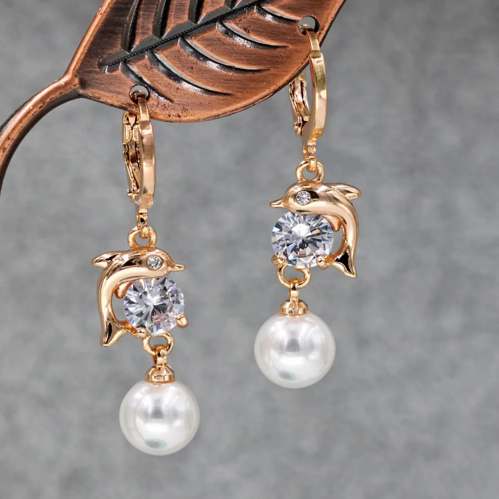 Модные жемчужные серьги в Висячие для женщин с золотым наполнителем из циркония