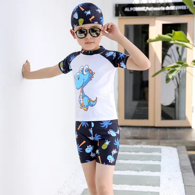 

Kids Boy Swimsuit Two Piece Children Swimwear Crab Print Child Swim Trunk Beach Cap Baby 6 Swimsuit 5 Years Cartoo Bathing Suit