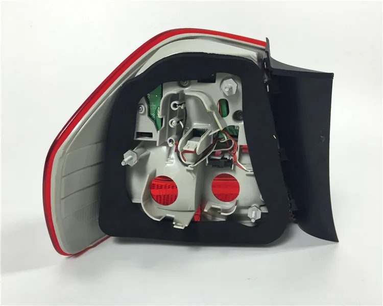 

eOsuns Rear bumper light tail lamp assembly brake light for BMW 3 series E90 318i 320i 325i 330i 2009-2015