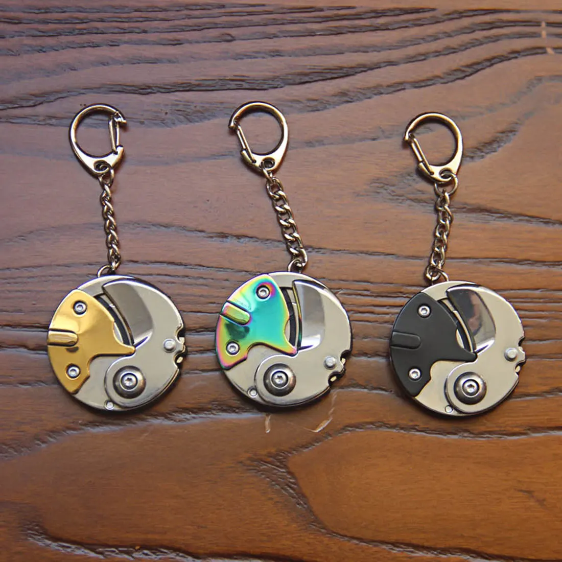 

1 Piece Steel Folding Pocket Knife Screwdriver Coin-shaped Survival Camping Keychain HY99 High Quality Tools