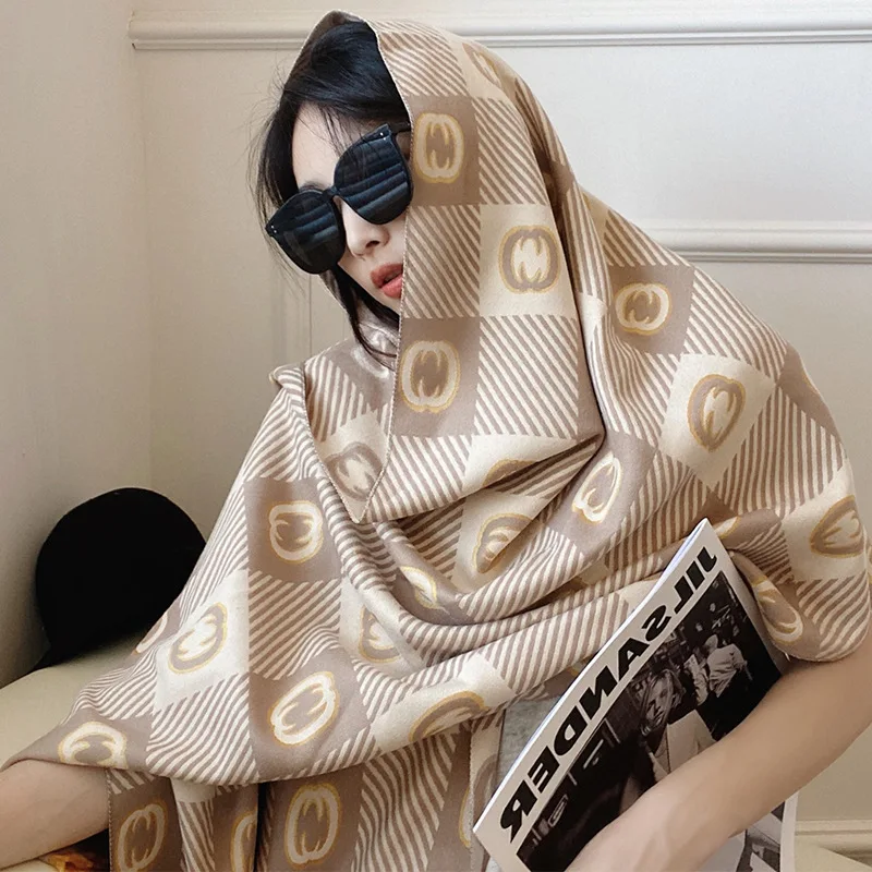 

Bufanda - Luxury Cashmere Scarf for Women, Thick Warm Headgear, Design Pashmina, Wrap Horse Shawl, Winter 2020 Collection