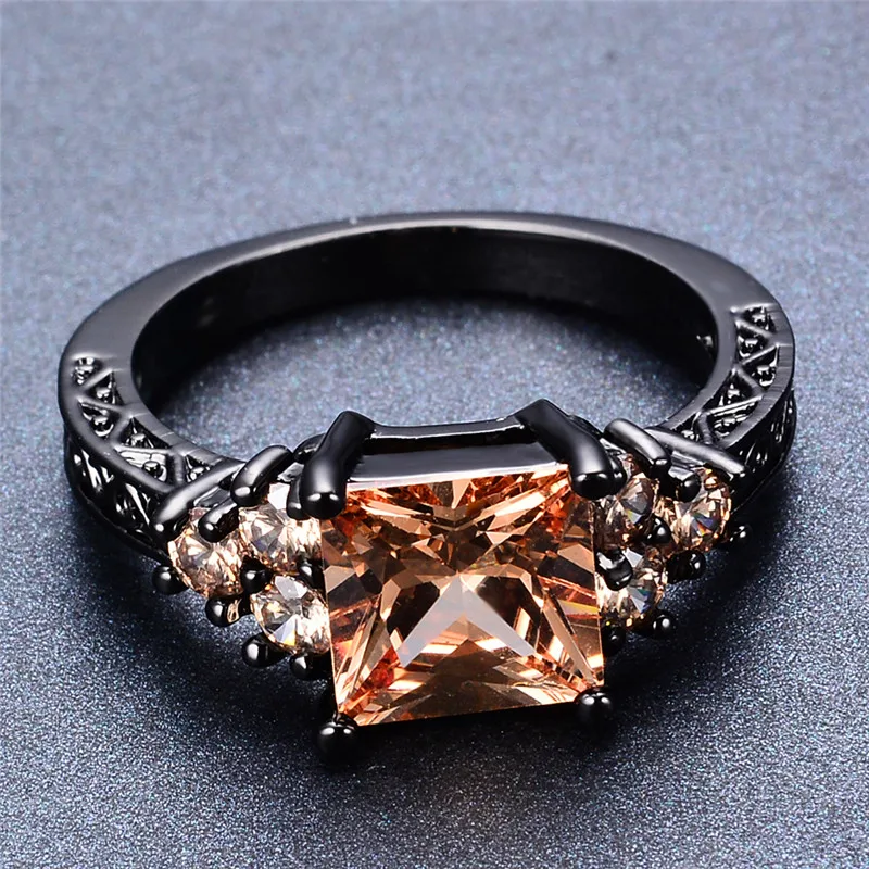 

Luxury Female Champagne Crystal Stone Ring Vintage 14KT Black Gold Wedding Rings For Women Charm Square Zircon Engagement Ring