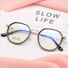 Женская необычная металлическая фоторамка в стиле ретро для близорукости