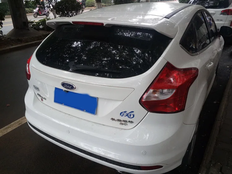 Для Ford Focus спойлер 2012 2018 хэтчбек Фокус Высокое качество ABS Материал заднего крыла