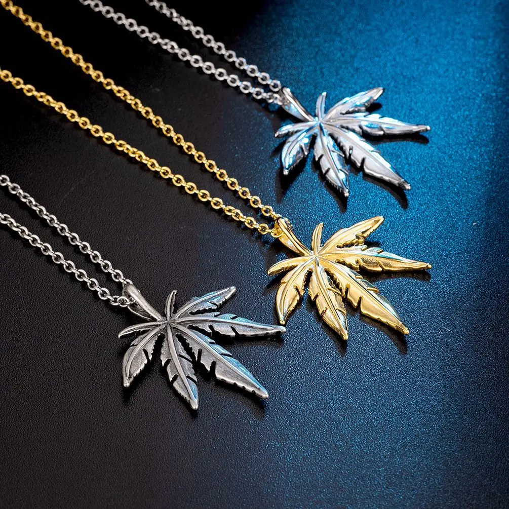 

Stainless Steel Men Necklaces Pendants Chain Maple Leaf Hip Hop For Boyfriend Husband Brother Jewelry Creativity Gift Wholesale