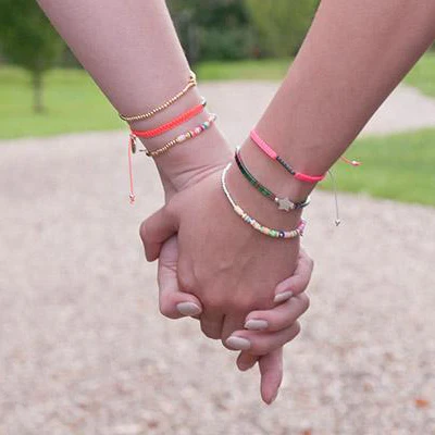 Женский эластичный браслет с бусинами из натурального камня | Украшения и