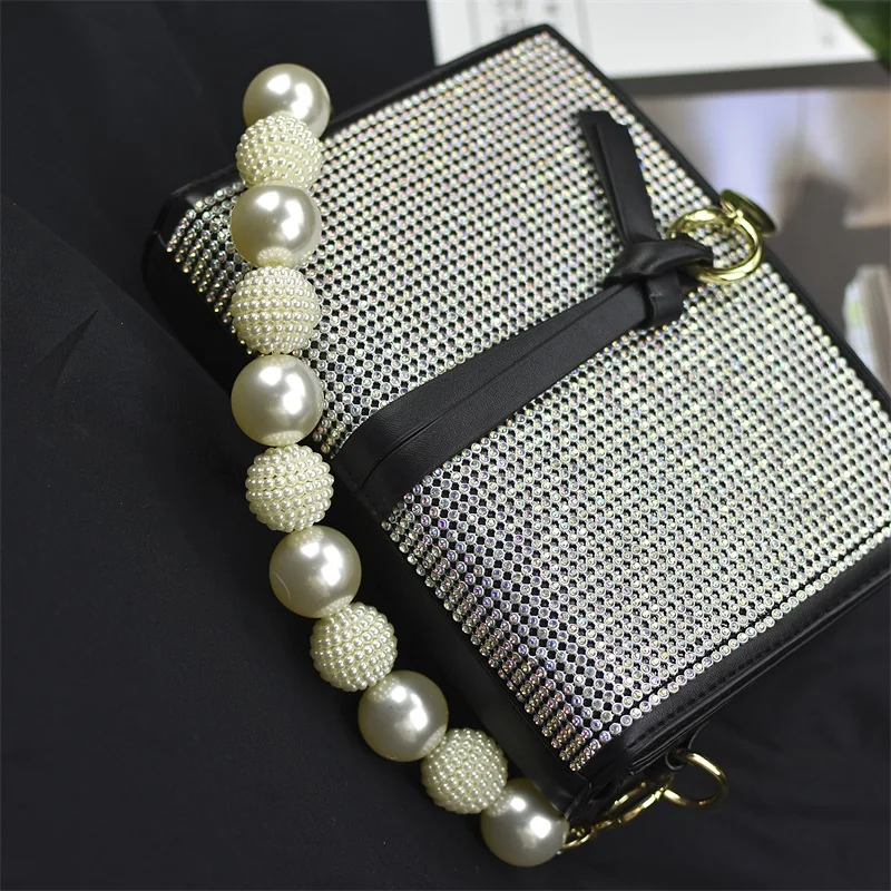 

Updating Shape Pear Super Chic Lady good quality Handbag Strap Girls Fashion Big Size Pearl Wristlet Purse Belt