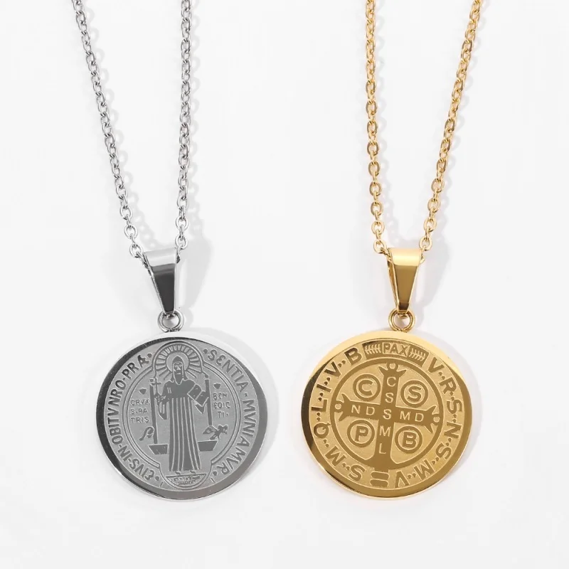 

Vintage Coins Catholic Priest Saint Benedict Necklace Exorcism Saint Faith Pendant Jesus Round Pendant Chain for Men Jewelry