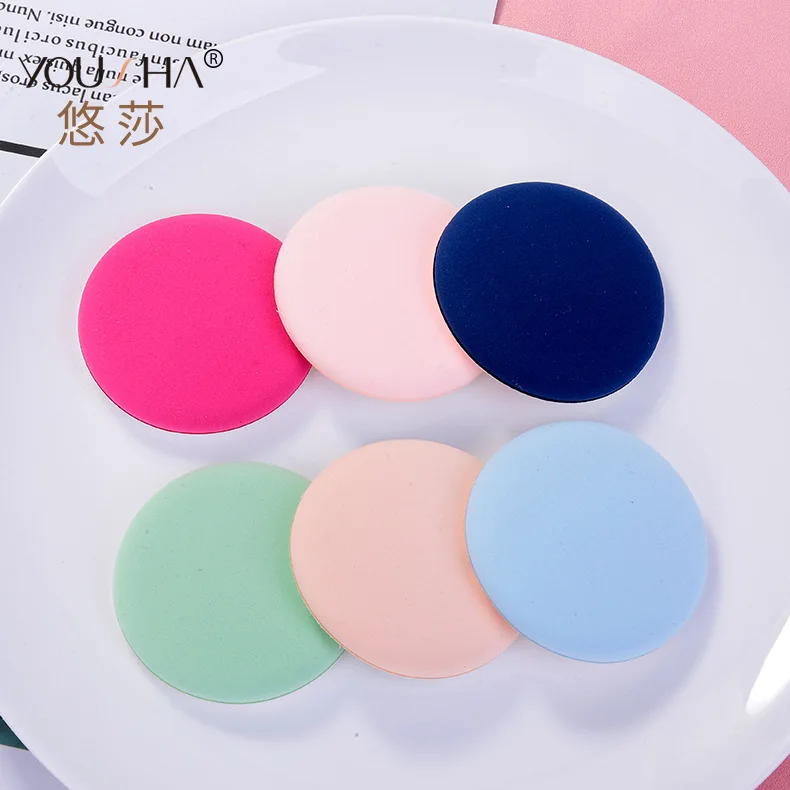 

Cartoon Series Air Cushion BB Puff Foundation Only Non-Latex YF101