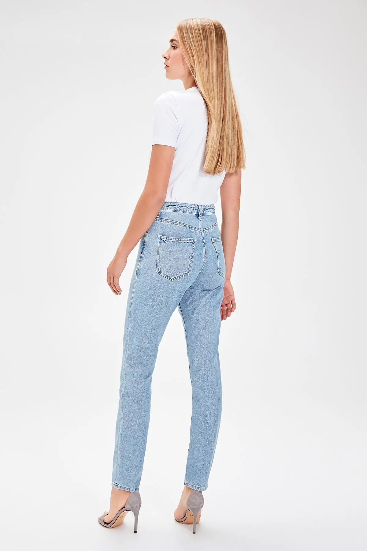 Trendyol синие зауженные джинсы с высокой талией TWOAW20JE0134