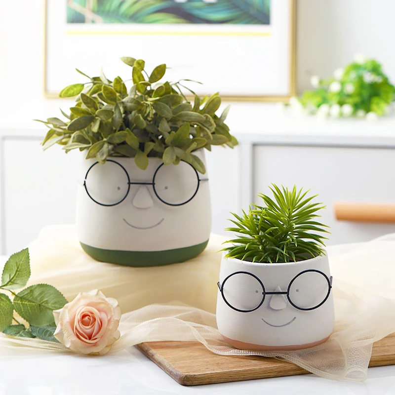 

Nordic Style Human Face Wear Glass Flower Vase Cement Flower Pot with Tray Personality Cute Fleshy Green Radish Potted Plant