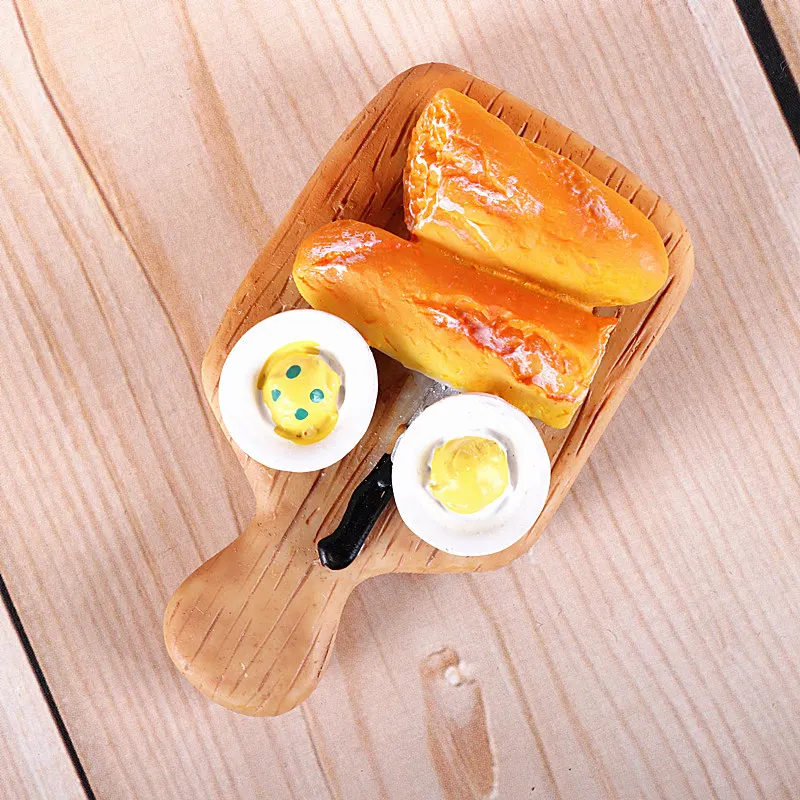 Board of bread Bionic food refrigerator magnetic paste milk pan egg bread tomato refrigerator paste message stick magnet button home decoration - Color: Board of bread
