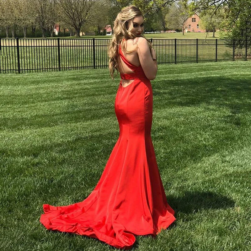 

Elegant Red Mermaid Satin Long Prom Dress Hot Sale V-Neck Evening Gown Plus Open Back Party Dress
