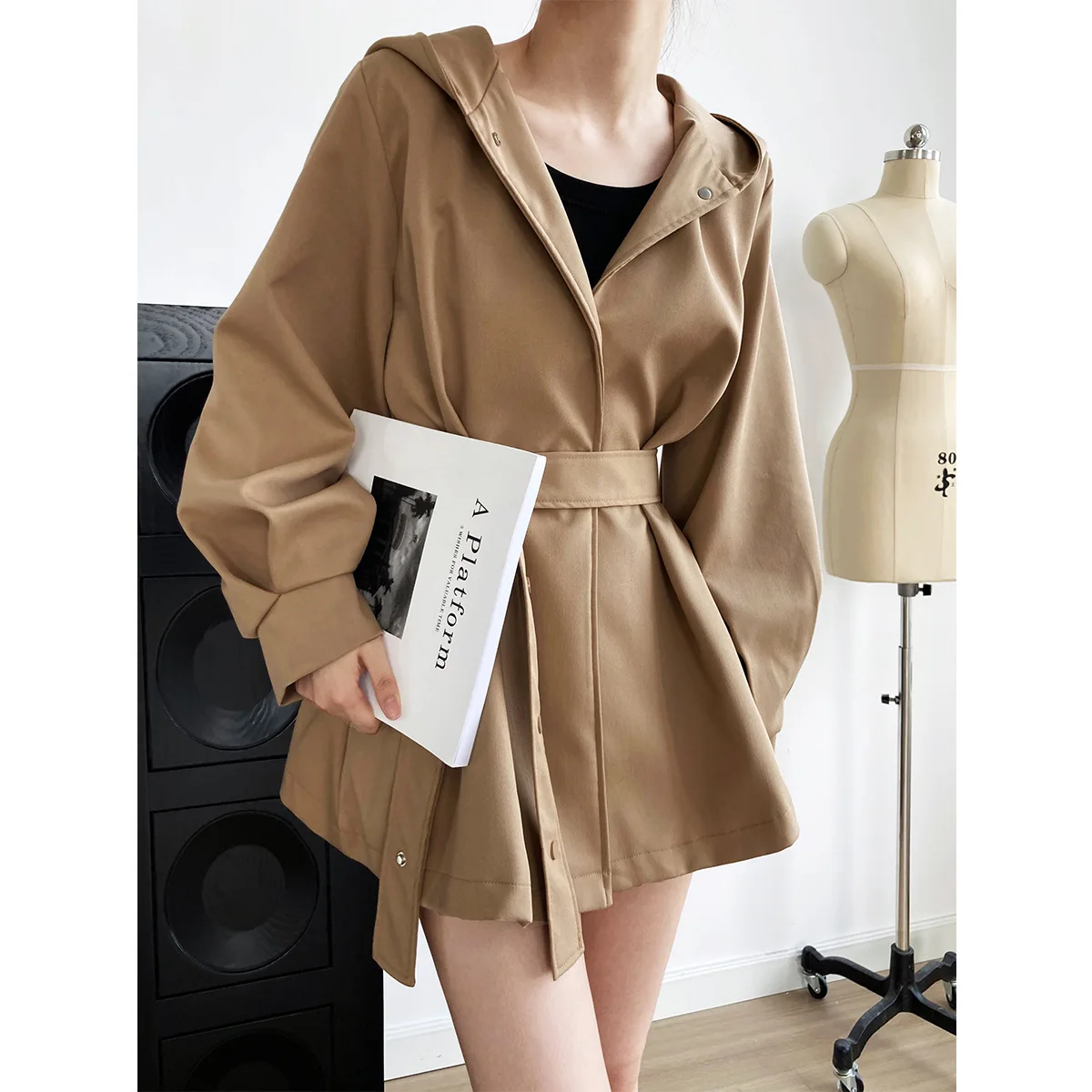 

Korean style temperament skirt type waist belted windbreaker jacket female spring and autumn new profile hooded top