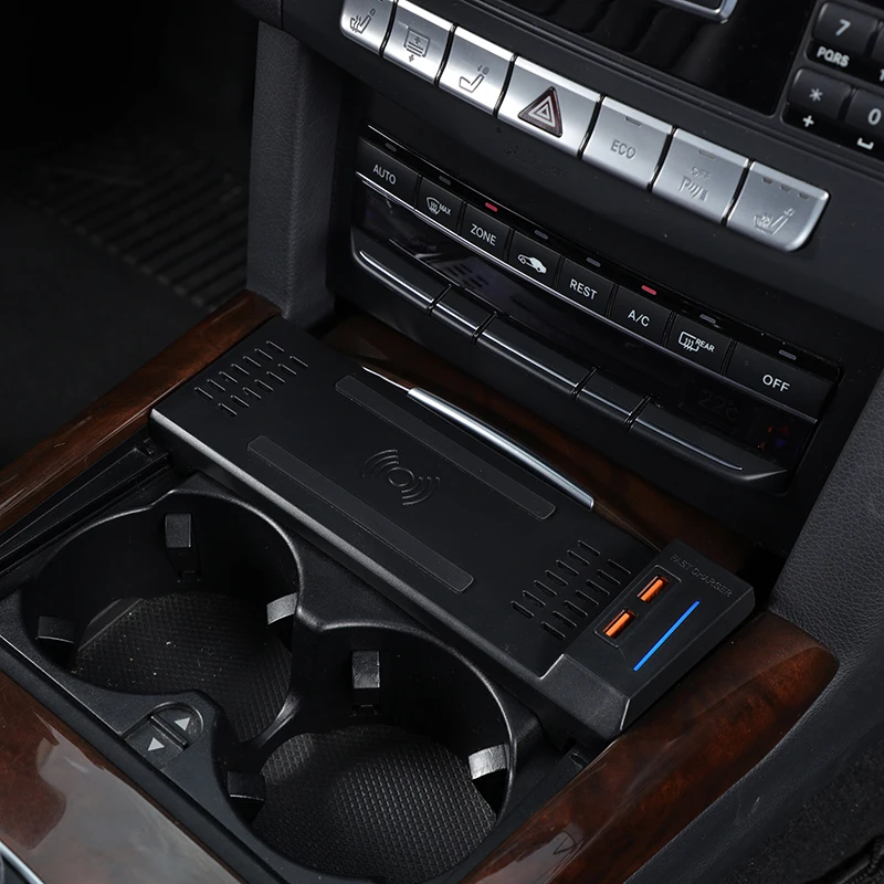 Автомобильное беспроводное зарядное устройство для телефона быстрое QI панель