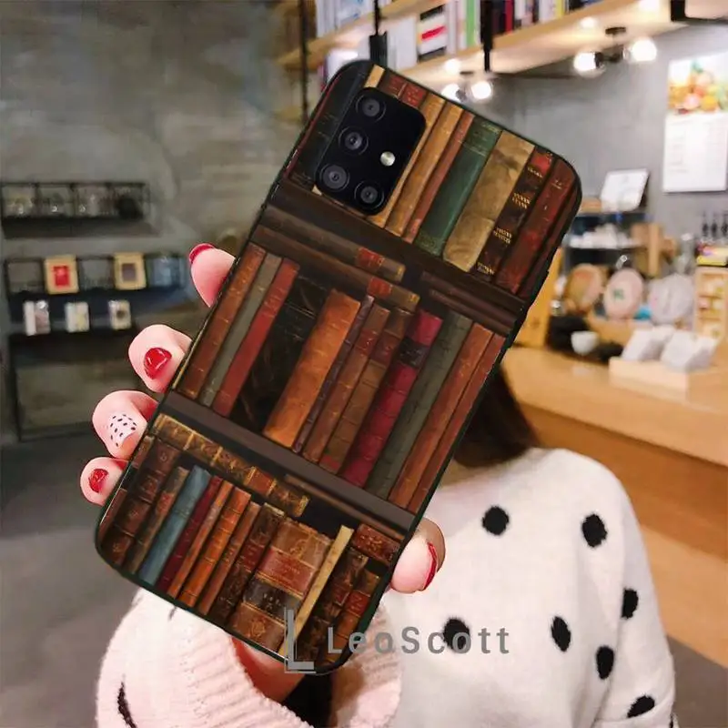 

Retro Book Shelf Phone Case For Samsung A50 A51 A71 A20E A20S S10 S20 S21 S30 Plus ultra 5G M11