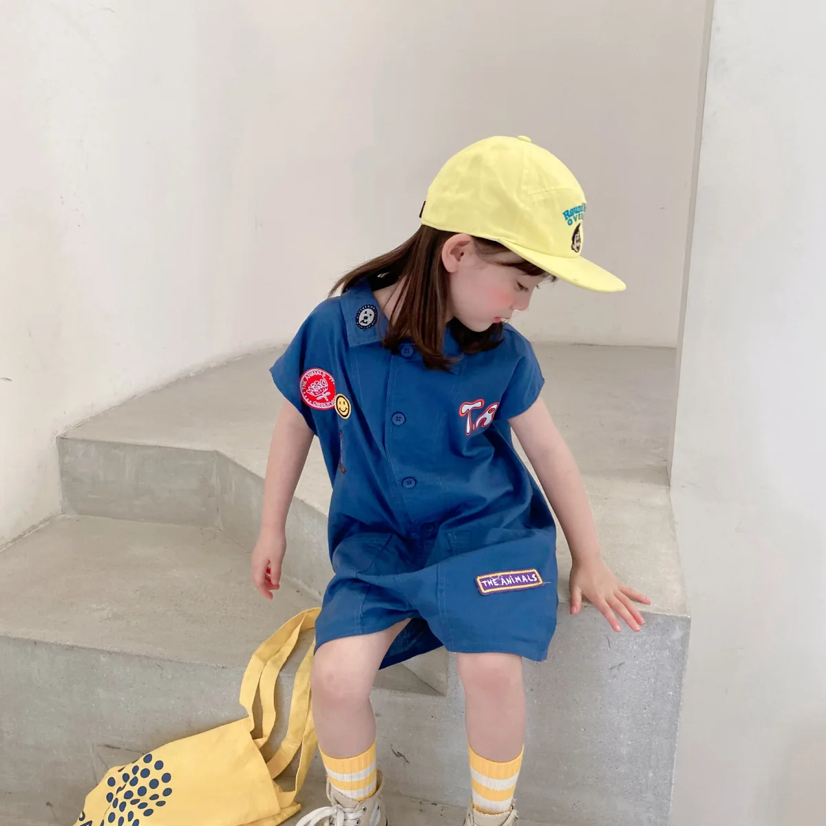 

Summer 2021 Boys girls cartoon denim short sleeve jumpsuits Korean style children loose casual bodysuits
