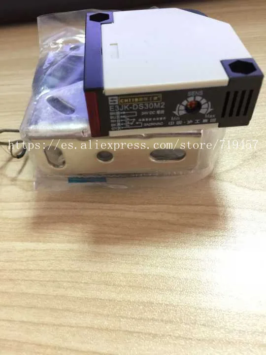 Бесплатная доставка, фотоэлектрический сенсорный переключатель с диффузным отражателем, 24 В постоянного тока, 220 В переменного тока