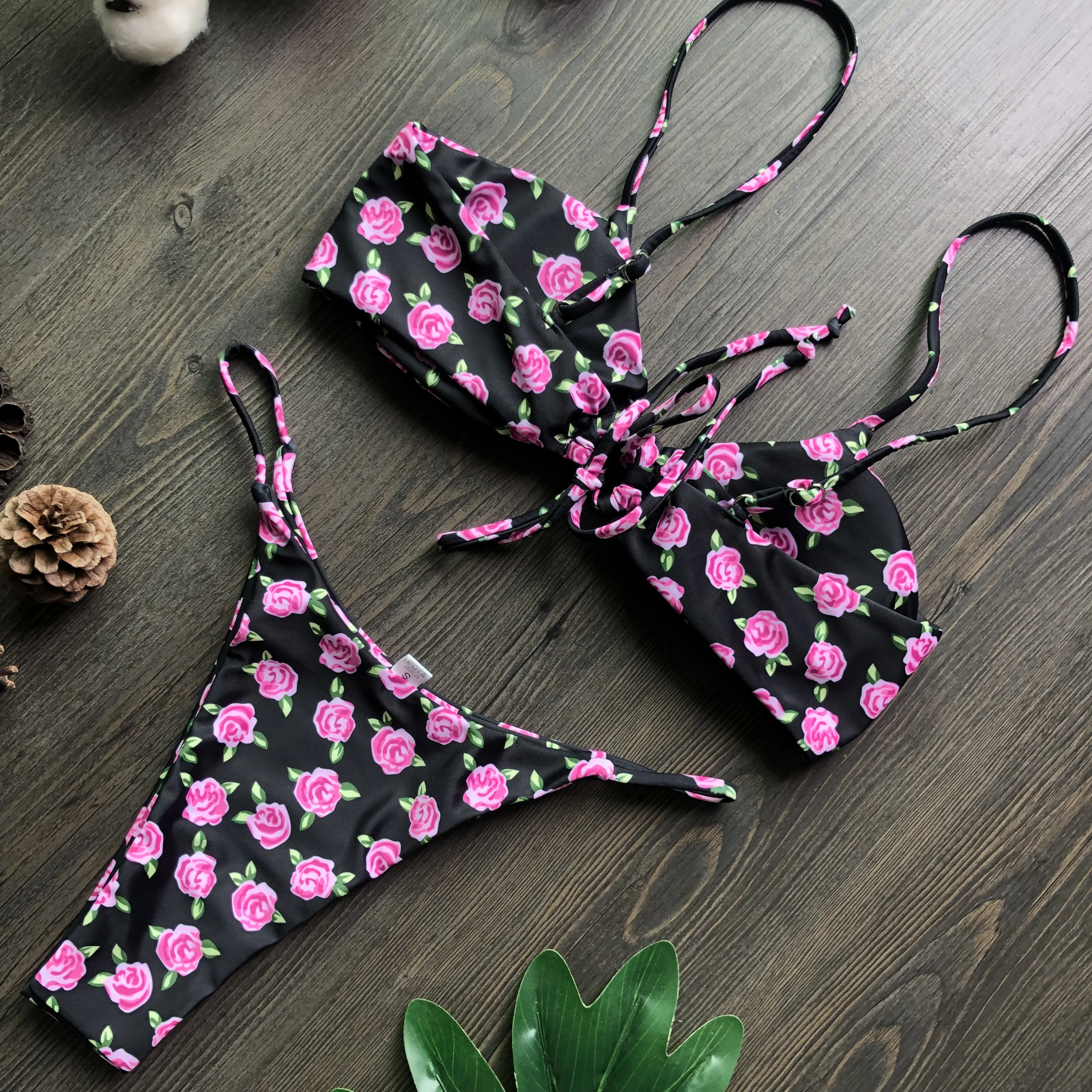 

Bandage Bikinis 2021 Mujer Sexy Bikini Halter Swimwear Female Bandeau Swimsuit Women Leaves Print Biuqini Sexy Bathing Suit New