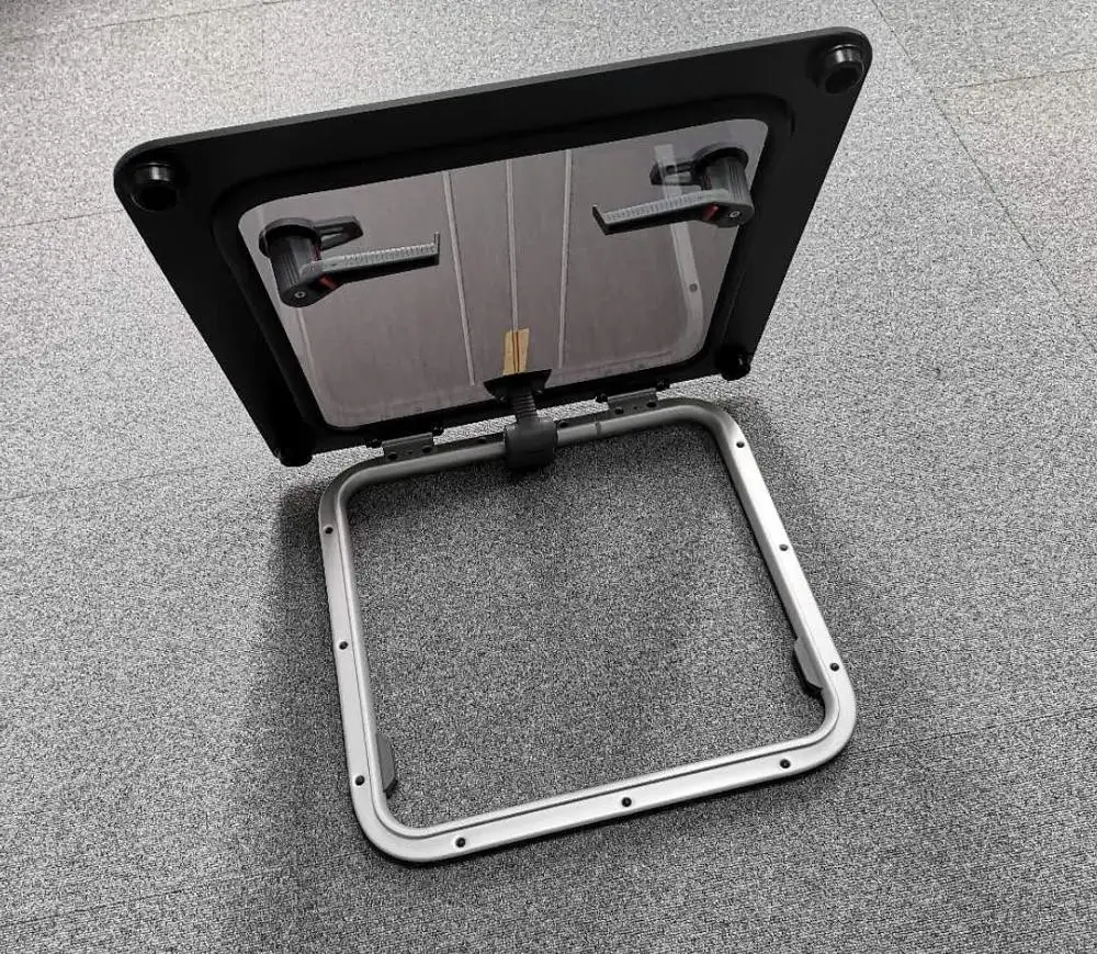 

MARINE PARTS LEWMAR 30190500 Flush Hatch, Gen 2, 575x551mm Grey NEW