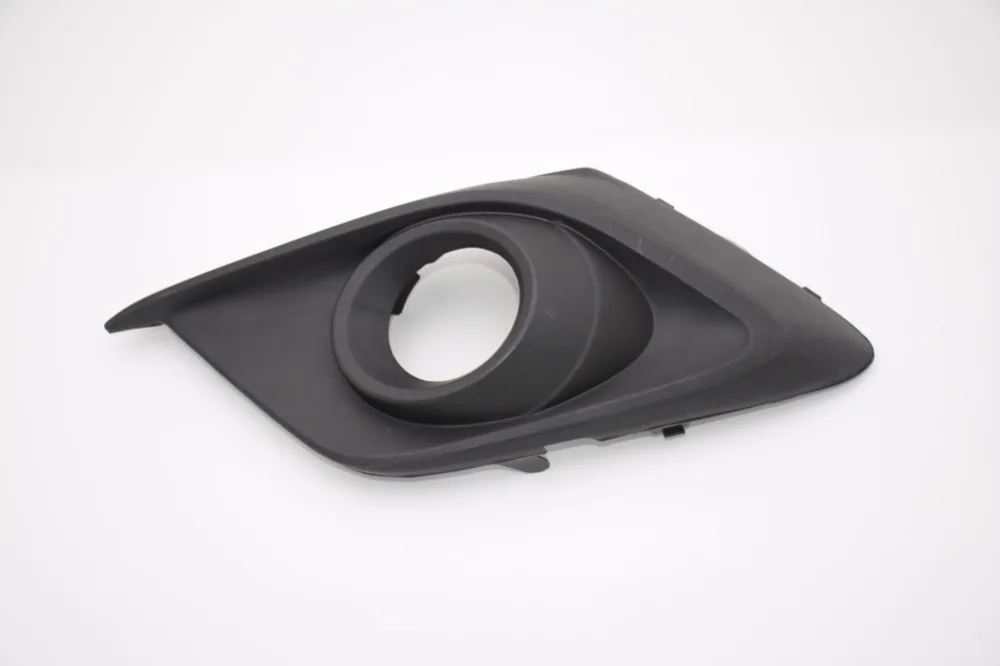 1 шт. крышка передней противотуманной фары с отверстием для левой - Цена: 1631.56