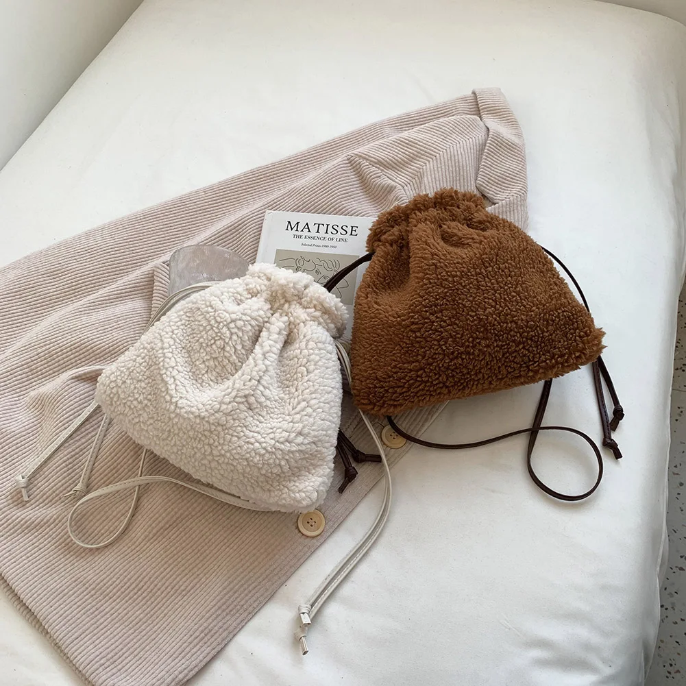 

Женские сумки на плечо, модные женские плюшевые однотонные Сумки на шнурке, темпераментная миниатюрная сумка через плечо