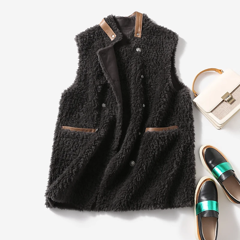 

Noble and noble, senior and extravagant! Stylish and versatile solid color collar with leather hem and loose cashmere vest