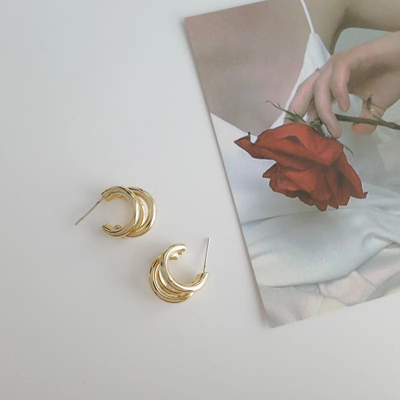 Простые трехслойные полукруглые серьги в Корейском стиле геометрические из